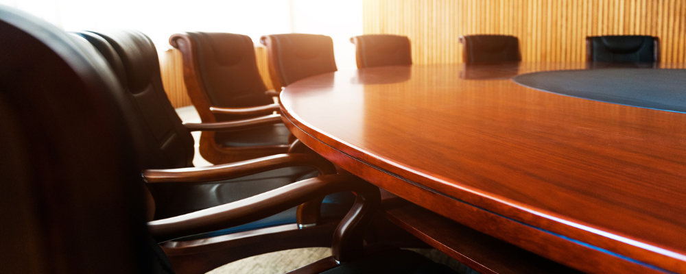 Best Practices for Tracking Board Minutes for Nonprofit and For-Profit Organizations